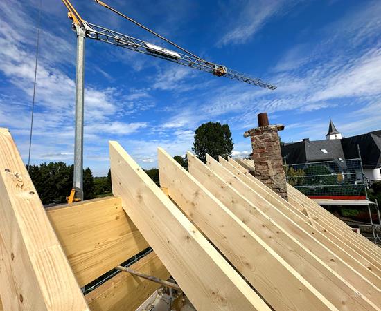 ©Roofland - Rénovation du toit d'une maison individuelle avec dépendances